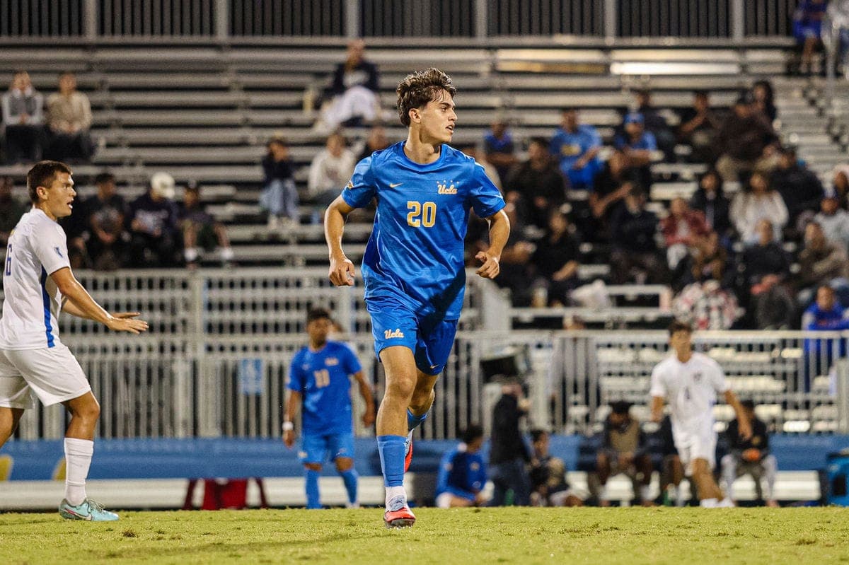 Ander Marticorena durante un partido con UCLA (Los Ángeles)