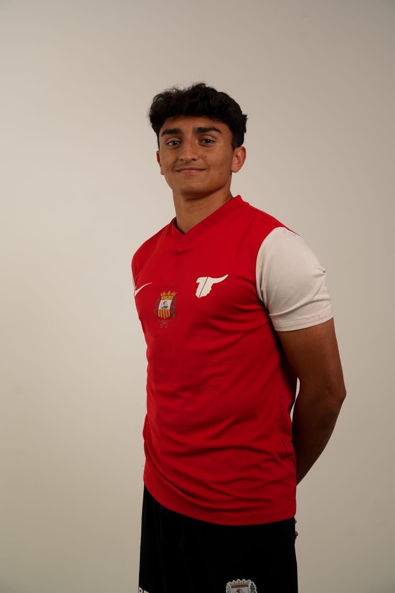 Zain Thompson, Eture FC